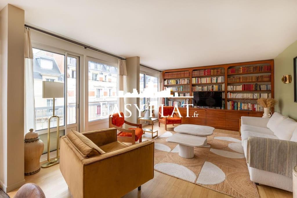 3 - Bedroom Apartment, 16, By Easyflat Appartamento *
